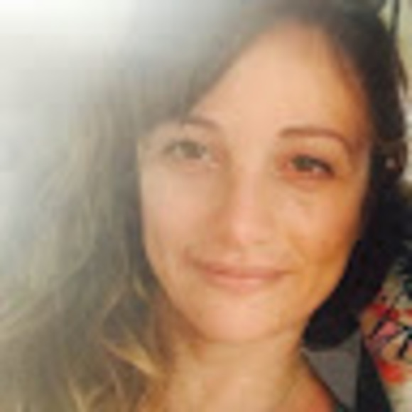 Meet your Posher, Pilar - Picture 1 of 1